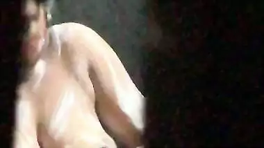 Son peeping mom bath and recording for masturbation