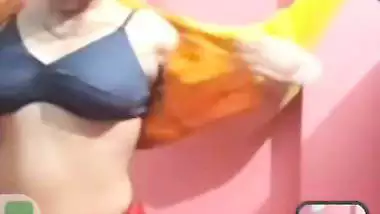 Bhabhi opens blouse and sits naked for fingering