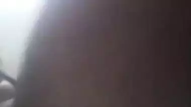 Bangladeshi Babe Fariya Wahid Fingering Her Pussy