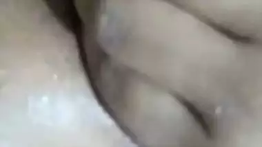 Bangladeshi Dhaka girl Pussy Fingering porn