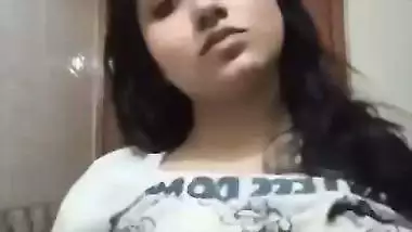 Tanker bhabhi video making of her going topless
