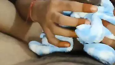 The horny babe takes her lover’s huge dick in her desi pussy