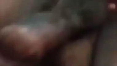 Muslim lady eats her husband’s asshole in desi porn