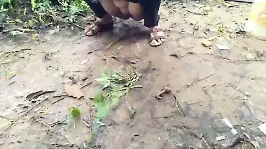 Queen Pissing
