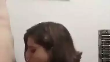 Chubby girl sucks a white dick in NRI porn