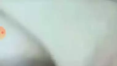 Cute Bengali girlfriend video call showing naked body