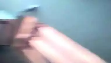 Before XXX chudai Indian buddy tries to film his naked girlfriend