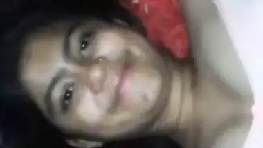 The best XXX lover for man is Desi teen with shaved twat in pink bra