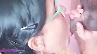 Pinki gives an Indian blowjob to her boss and drinks cum