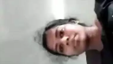 Indian Hot Young girl on vc