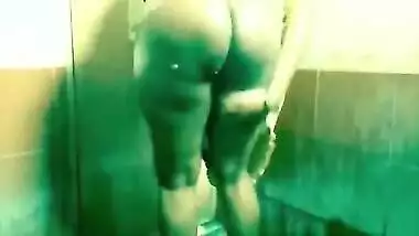 Married guy can jerk off watching porn video where Indian takes a shower