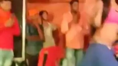 Two slim Desi teens seductively dance during XXX show under the tent