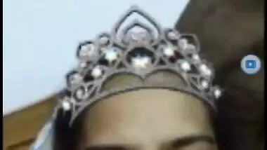 Desi Bhabi Masturbating on Video Call