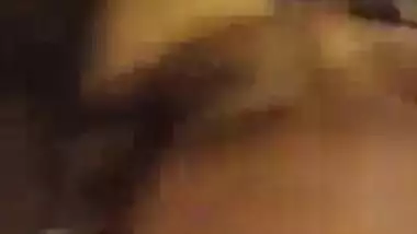 Teen virgin girl ke hot fuck masti ki Hindi xxx