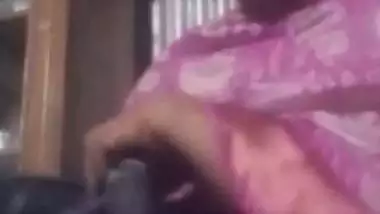 Pink lips bhabhi showing beautiful untouched boobs