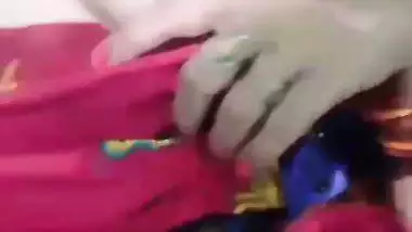 The guy enjoys outdoor sex with a married woman