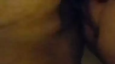 Cuckold hubby recorded wife pussy eaten by friend