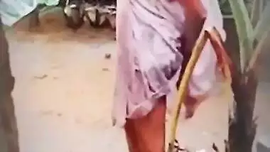 Lankan Wife Bathing Secretly Captured 3clips Marged