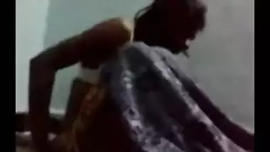 Mallu aged aunty fucked by plumber