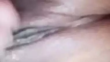 Bengali girl sexy pussy showing on live video call