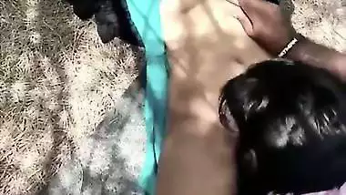 Tamil outdoor pussy licking MMS