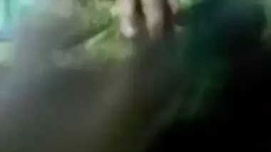 Tamil wife in saree getting her nude pussy exposed