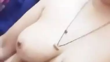 Desi cute girl sexy fgr