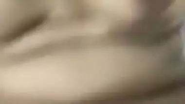 Sex with moans by horny Indian girlfriend MMS